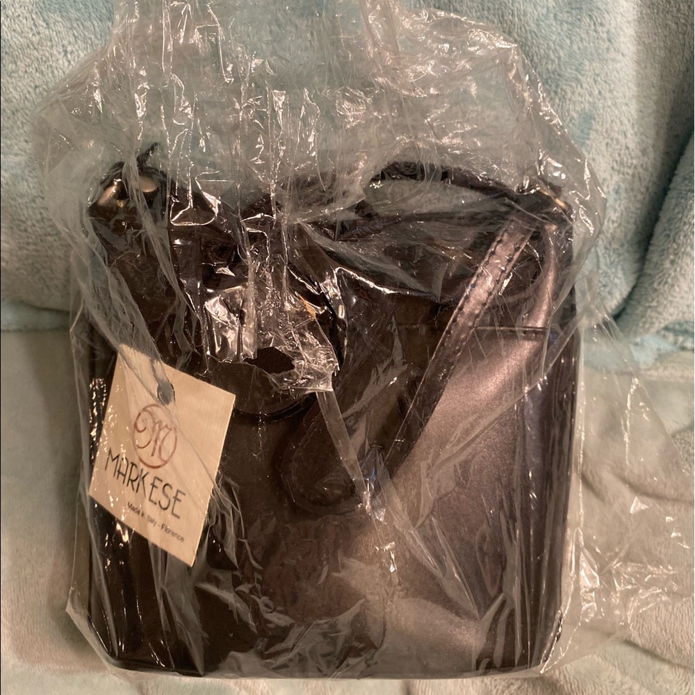 Cute NWT Black Markese Made in Italy Bucket Bag